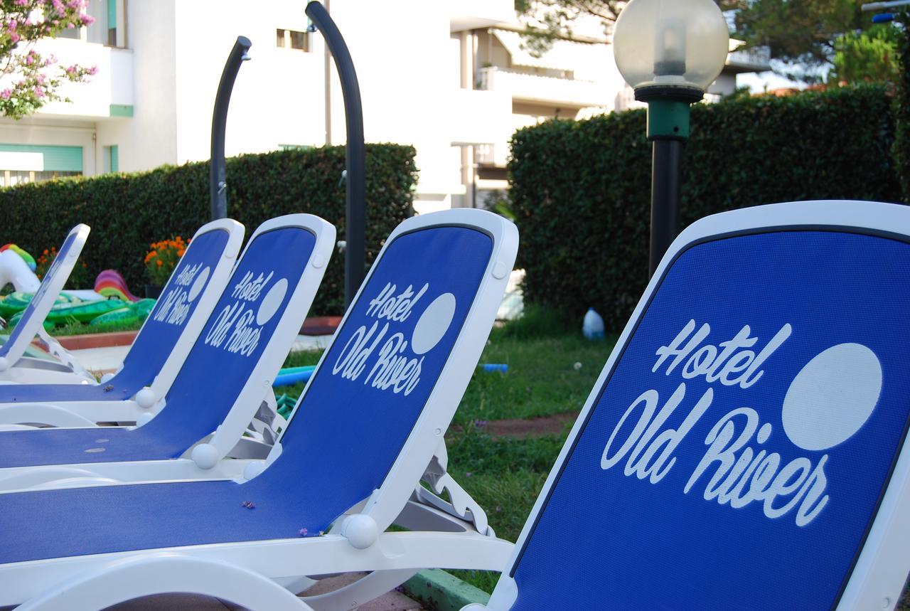 Hotel Old River Lignano Sabbiadoro Exterior photo